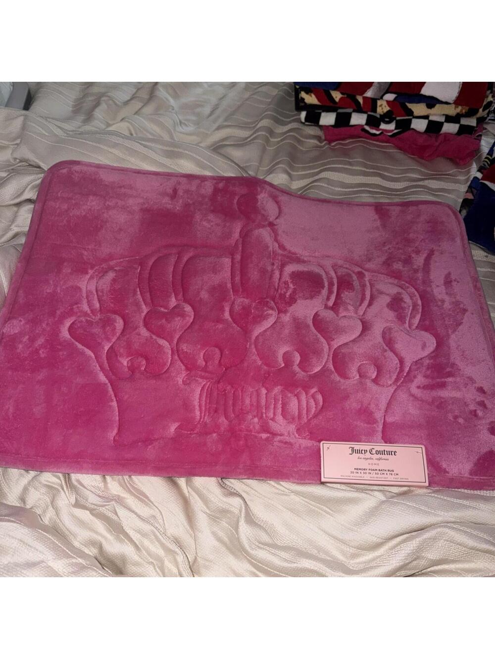 Juicy Couture Memory Foam Bath Mat pink